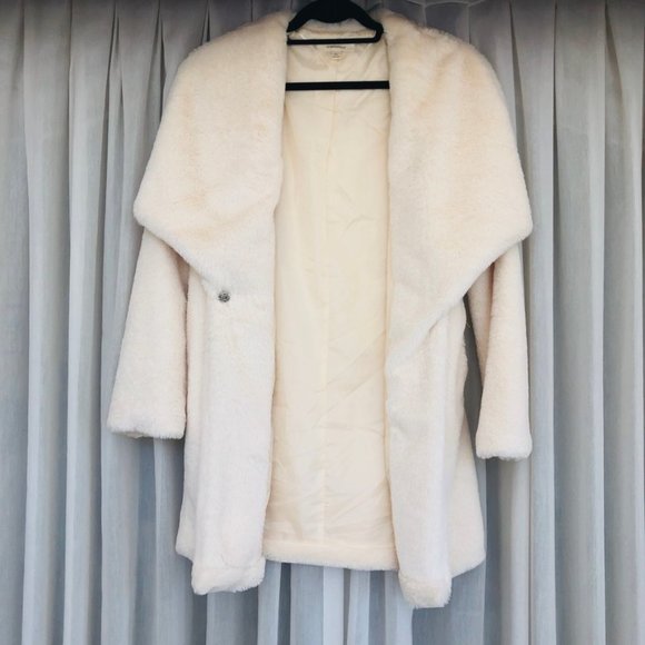 onetheland Jackets & Blazers - Faux Fur Jacket
